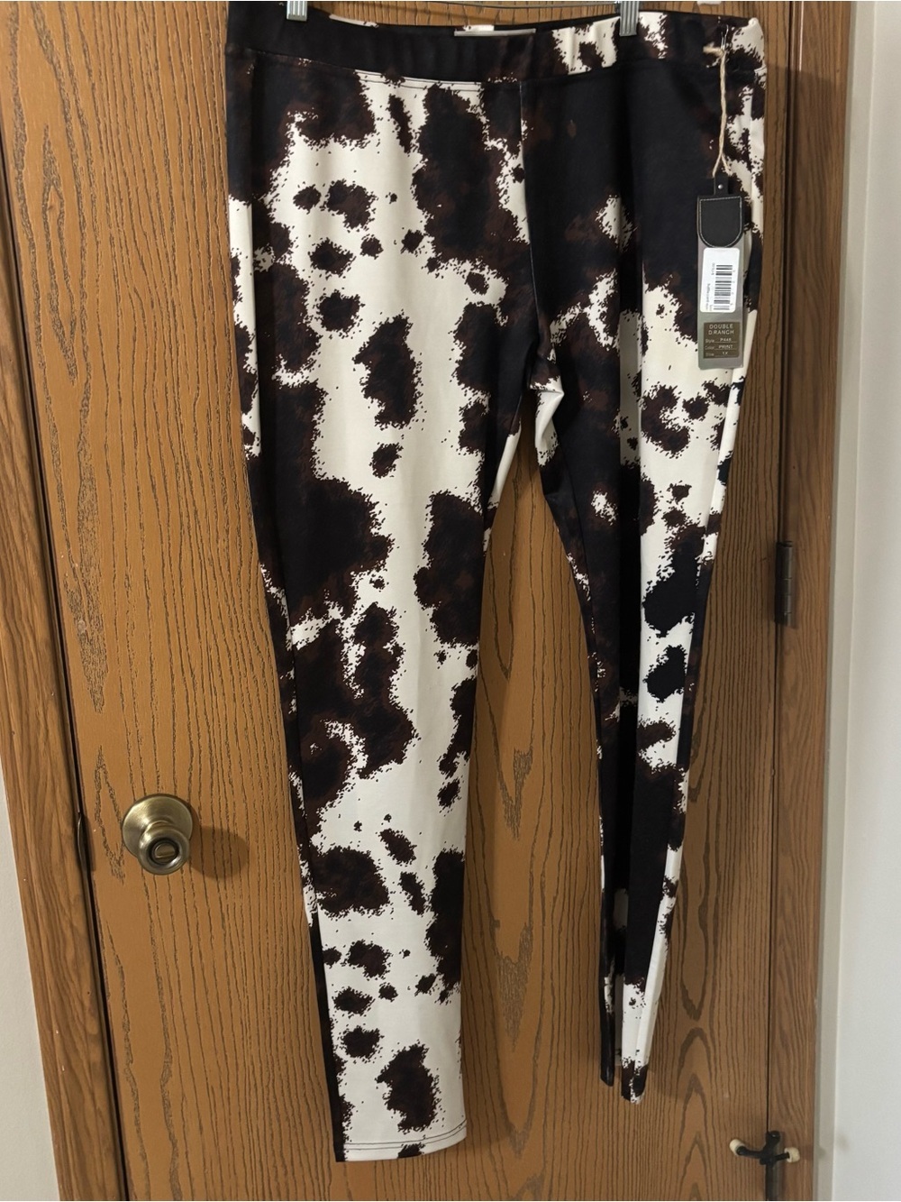Double D Ranch Cattle Guard Leggings Cow Print size 1X NWT